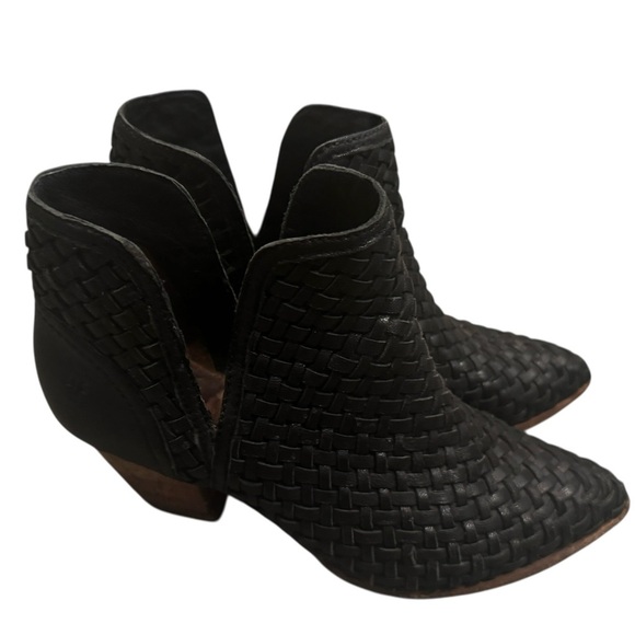 Frye Reed Woven Cut Out Black Leather Ankle Boots Booties 8.5M - Picture 1 of 8